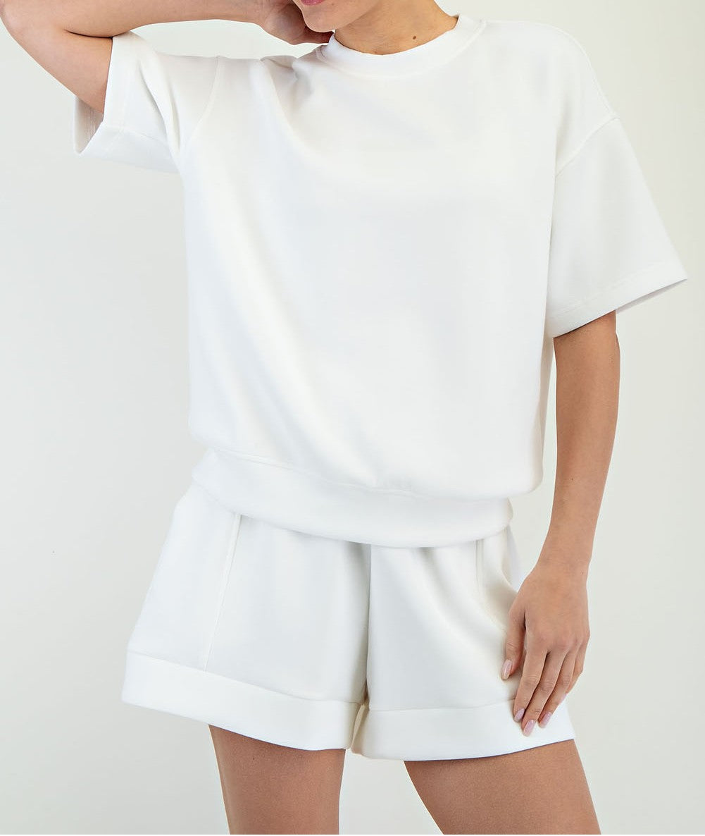 CREAM MODAL SCUBA BASIC SHORT SLEEVE TOP
