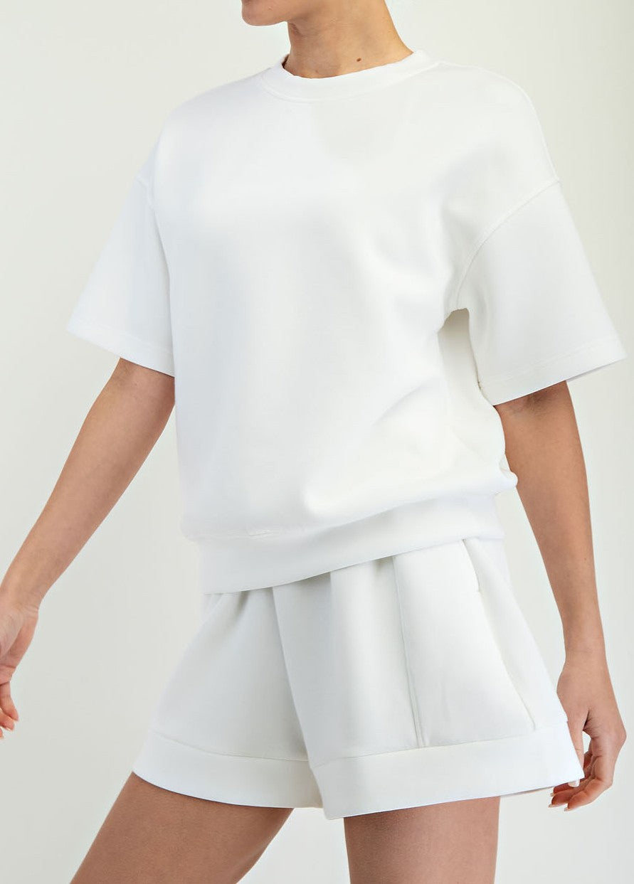 CREAM MODAL SCUBA BASIC SHORT SLEEVE TOP