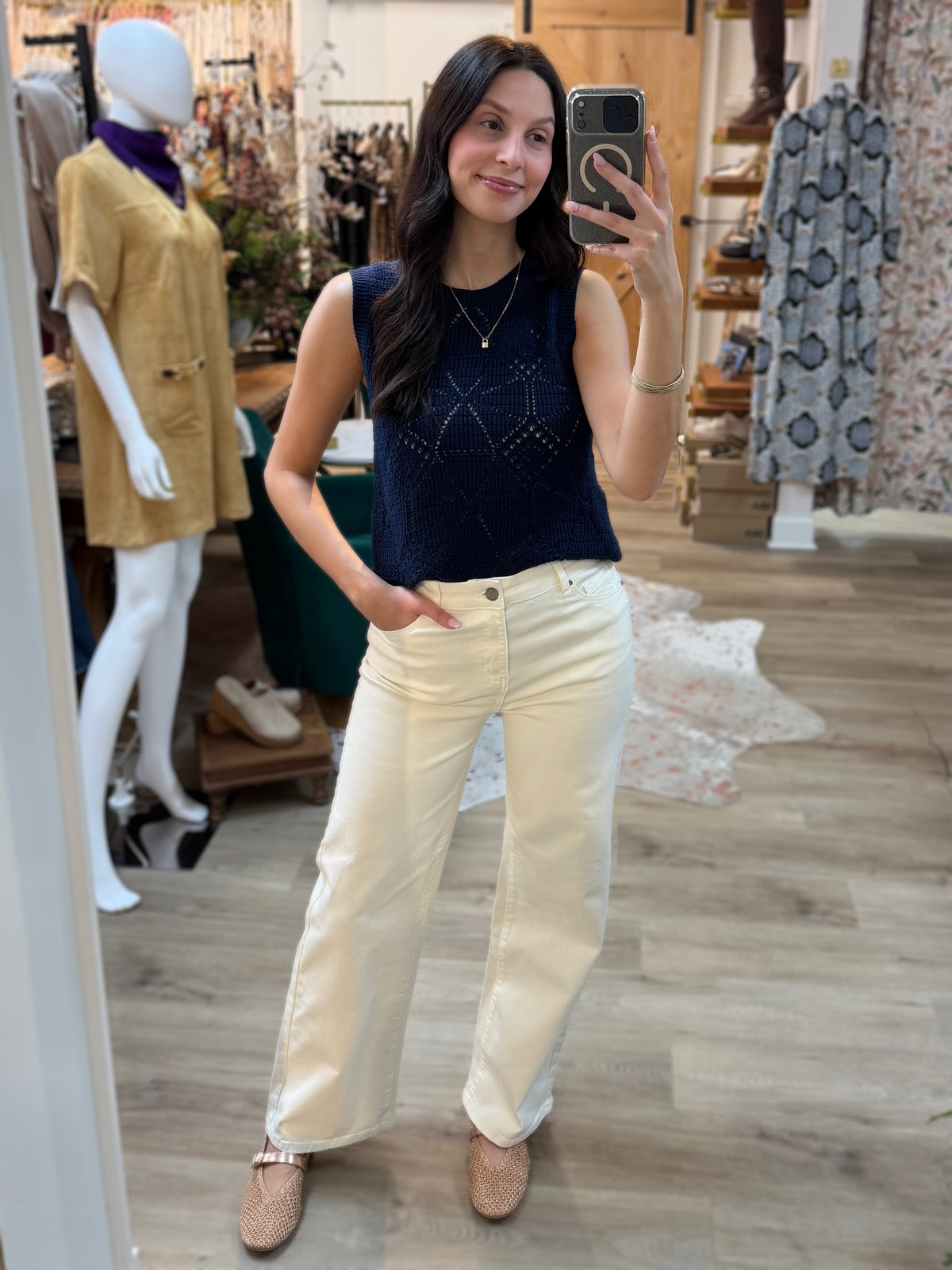 NAVY CROCHET KNIT WAVE HEM SLEEVELESS SWEATER TANK TOP
