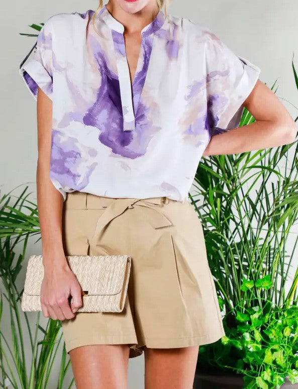 LAVENDER WATERCOLOR MARBLE PRINT ROLLED SHORT SLEEVE TOP