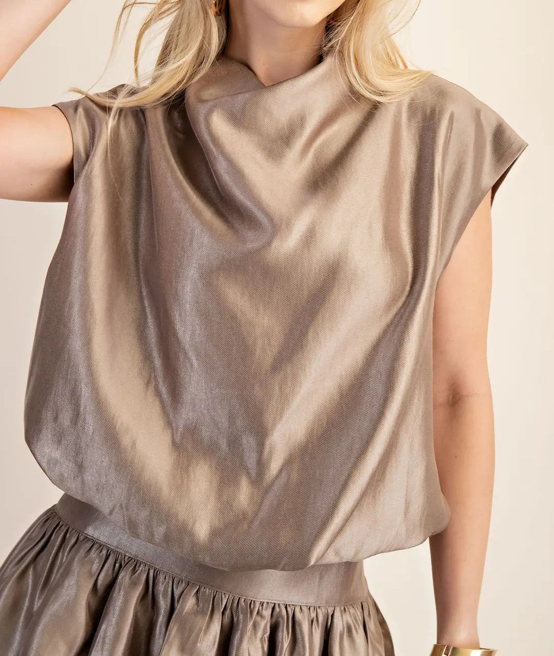 MOCHA HIGH NECK BALLOON TOP