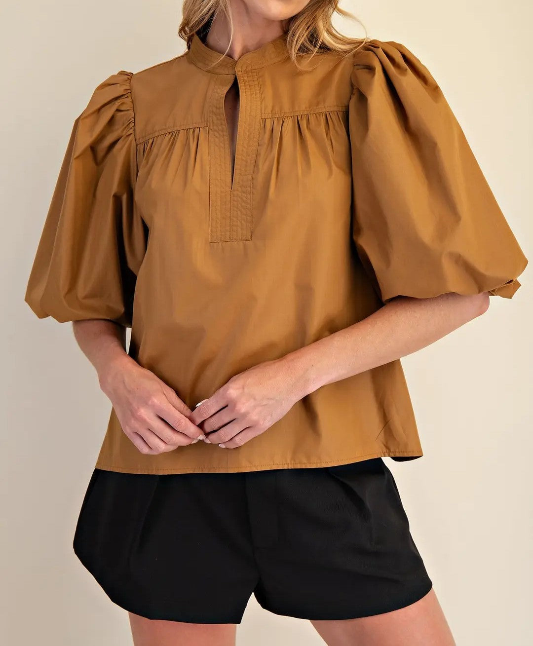 CAMEL MANDARIAN COLLAR VNECK BUBBLE SLEEVE POPLIN TOP