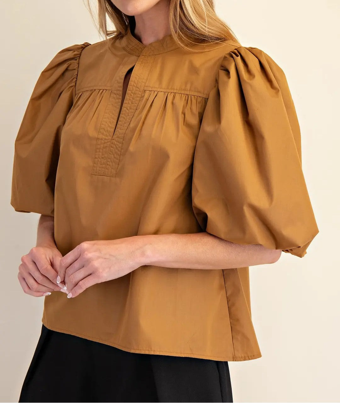 CAMEL MANDARIAN COLLAR VNECK BUBBLE SLEEVE POPLIN TOP