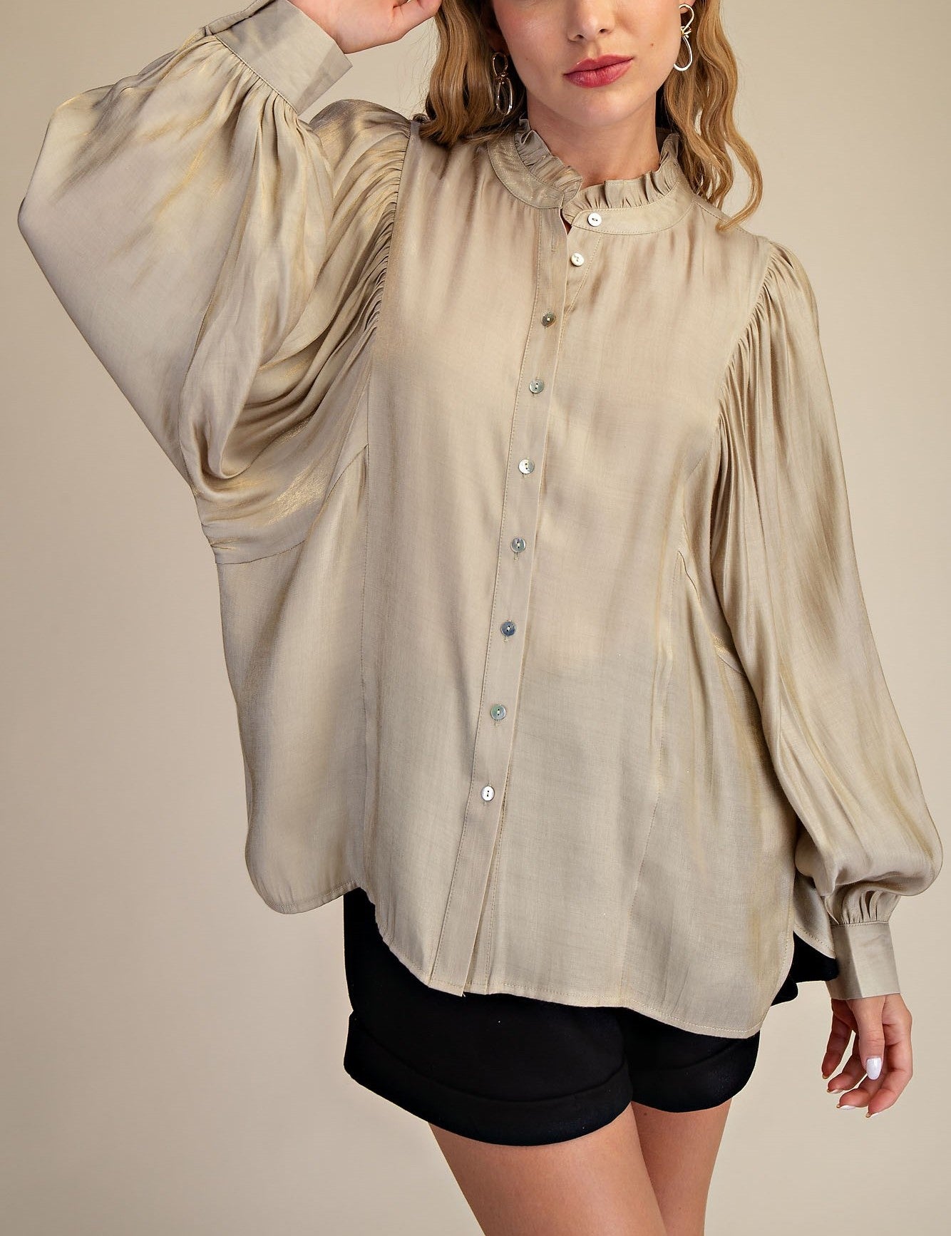 REFLECTIVE CHAMPAGNE BUTTON UP LONG BATWING SLEEVE TOP