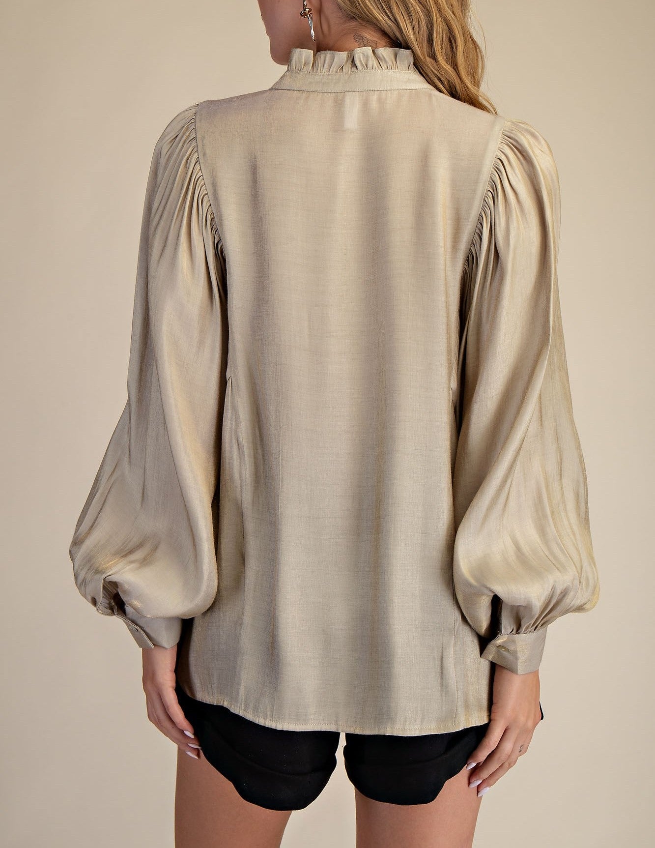 REFLECTIVE CHAMPAGNE BUTTON UP LONG BATWING SLEEVE TOP