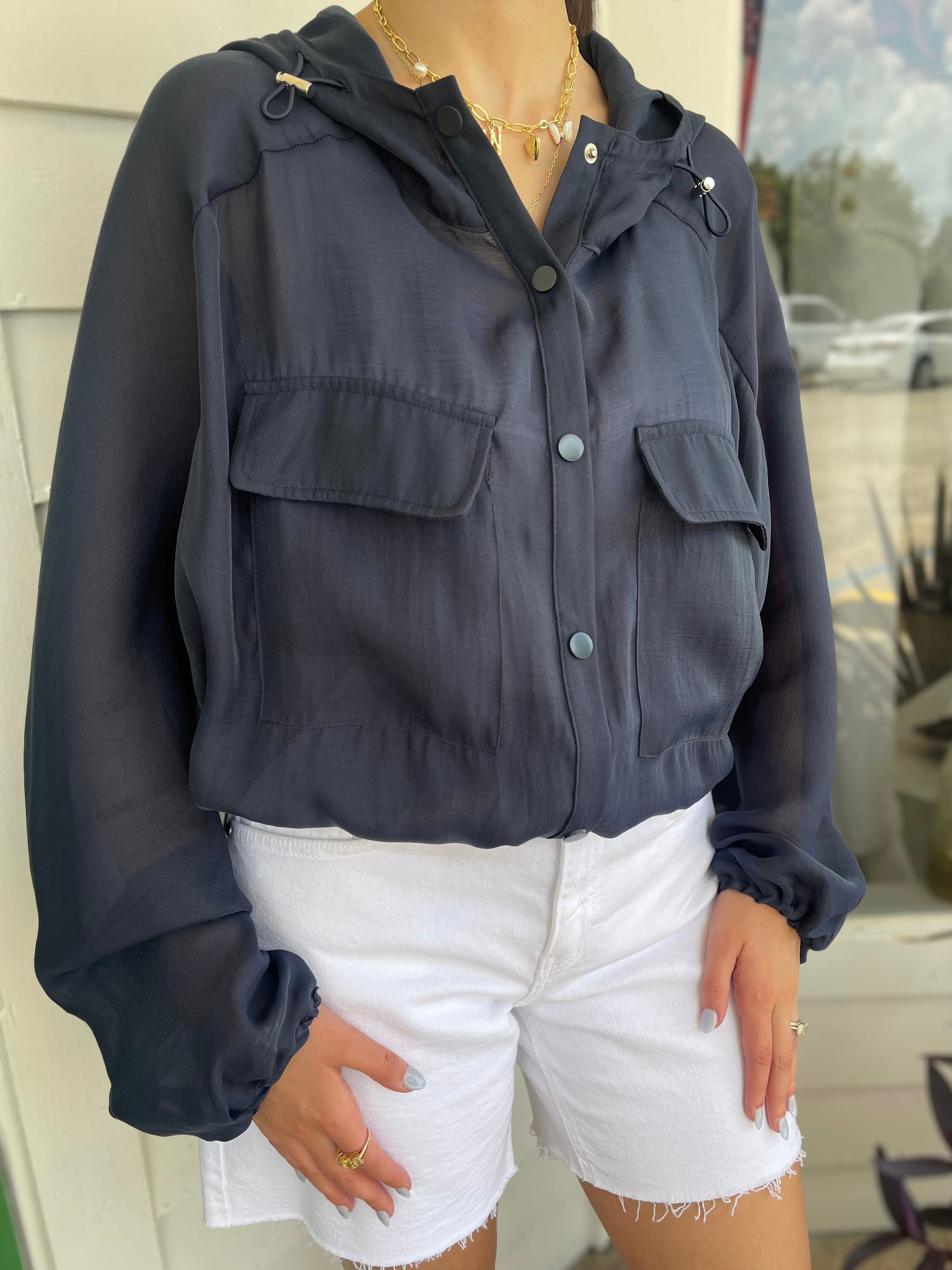 NAVY LIGHT WEIGHT HOODED SNAP-BUTTON UP JACKET