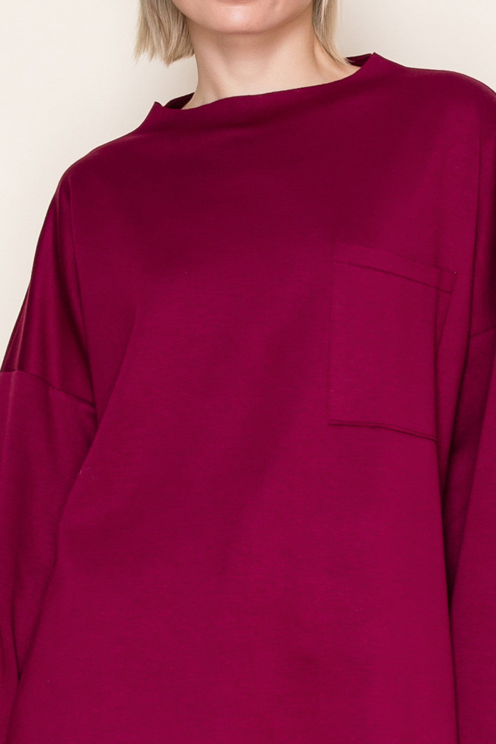 WINE SOLID KNIT FRONT PATCH POCKET LONG SLEEVE TOP
