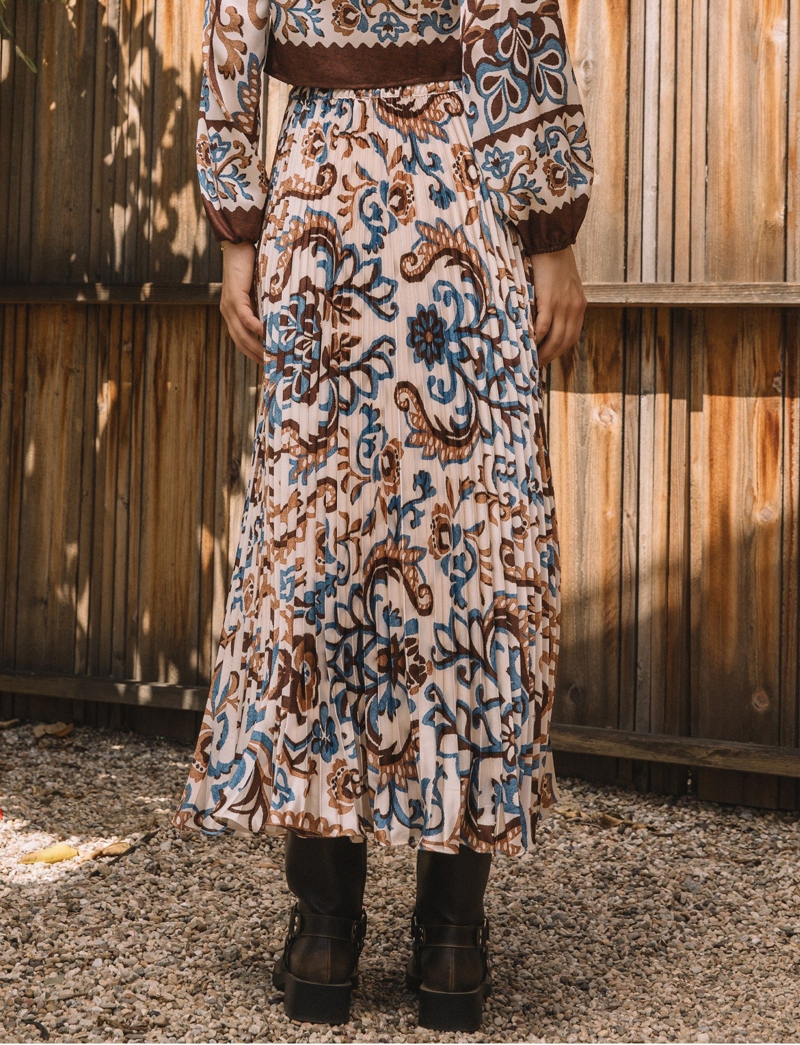 IVORY/BROWN/BLUE BOHO PRINT PLEATED MIDI SKIRT