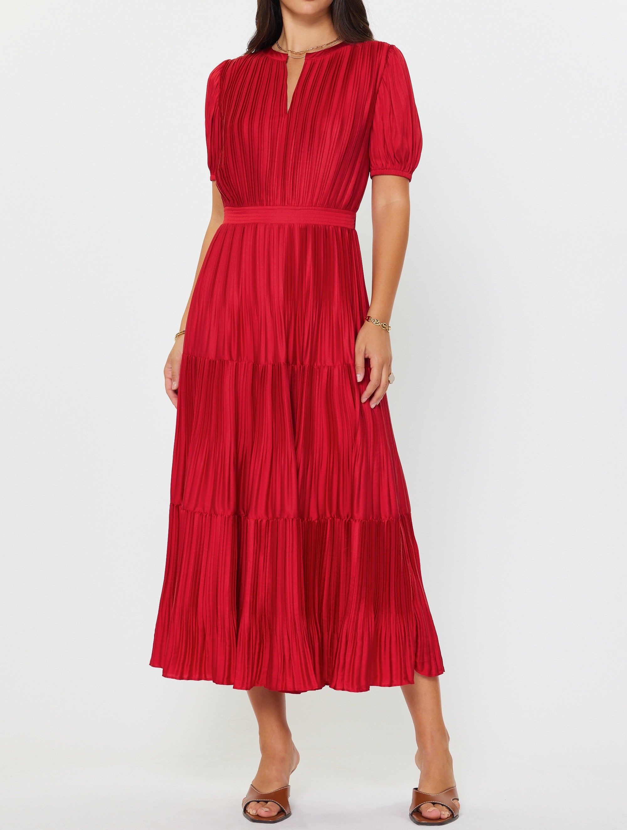 RED PLEATED SPLIT NECK SHORT PUFF SLEEVE TIERED MAXI DRESS