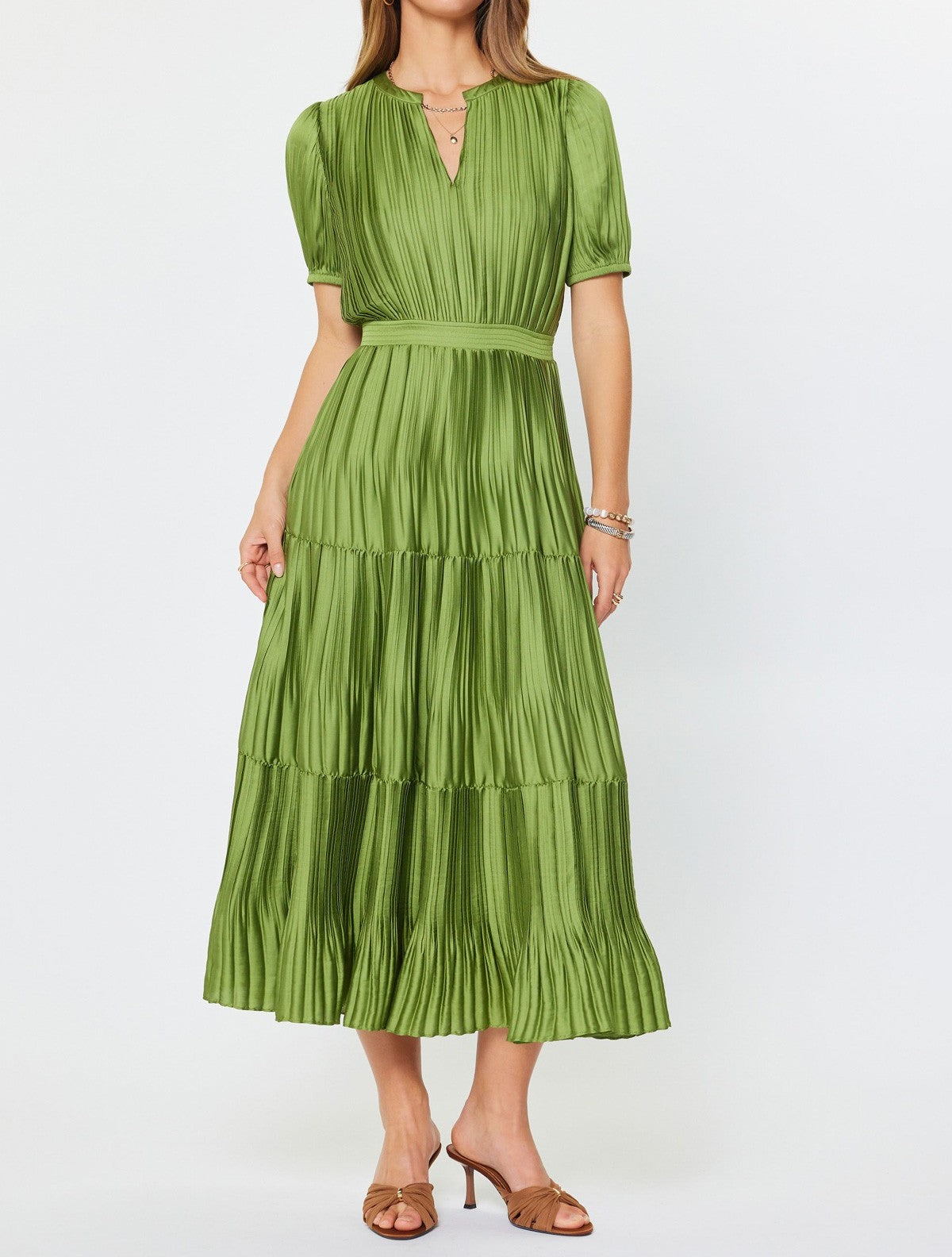 OLIVE PLEATED SPLIT NECK SHORT PUFF SLEEVE TIERED MAXI DRESS