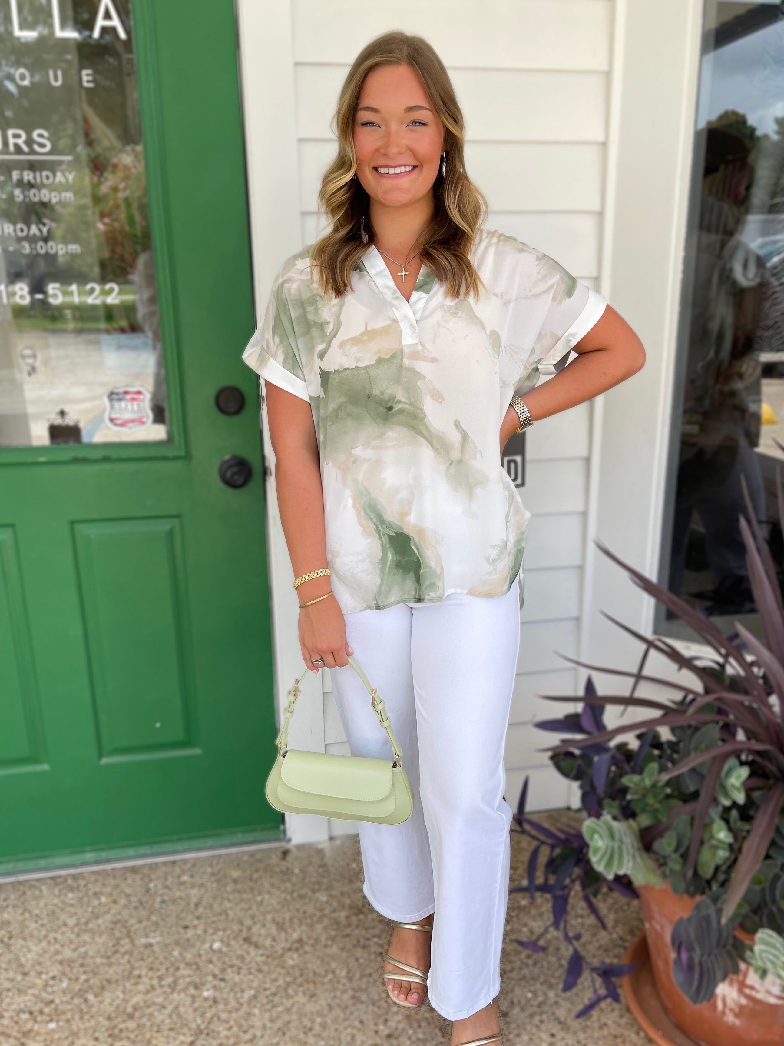 OLIVE GREEN WATERCOLOR MARBLE PRINT ROLLED SHORT SLEEVE TOP