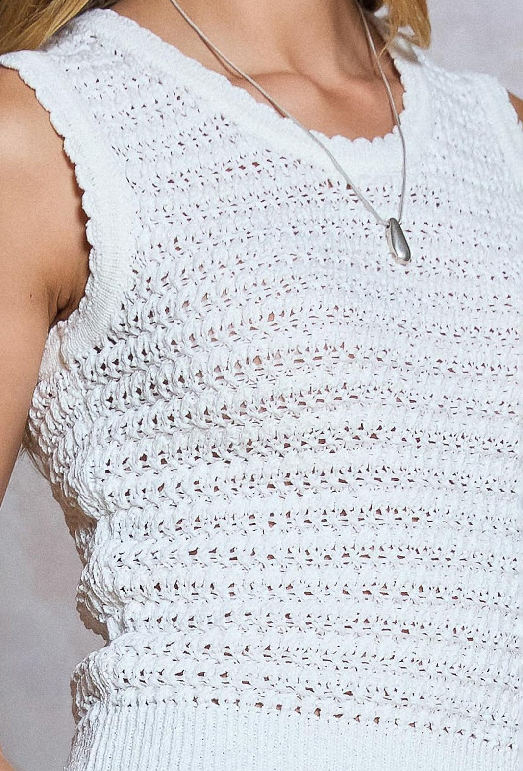 WHITE CROCHET KNIT SLEEVELESS TANK TOP