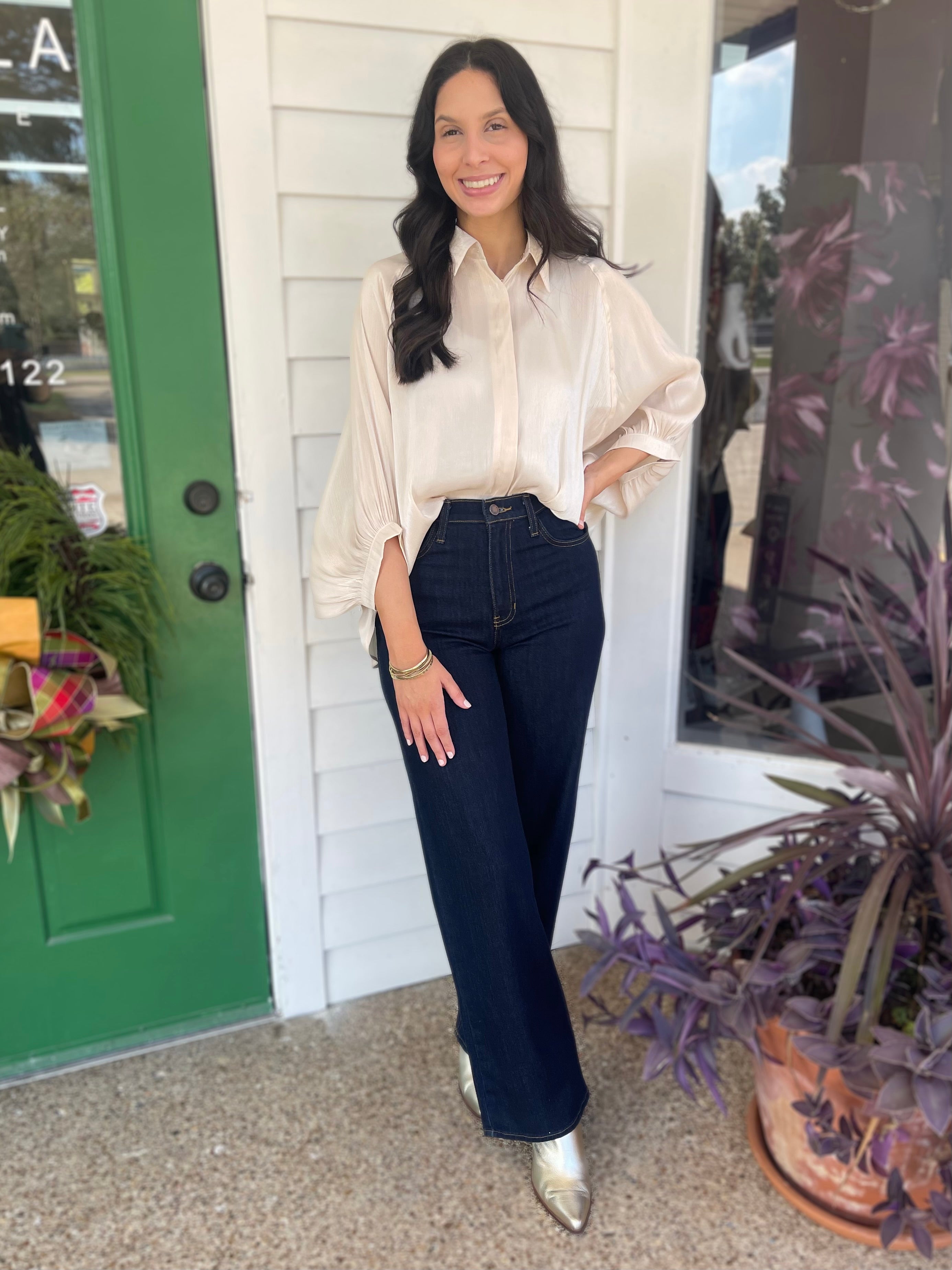 CHAMPAGNE BUTTON UP LONG FLOWY BATWING SLEEVE TOP