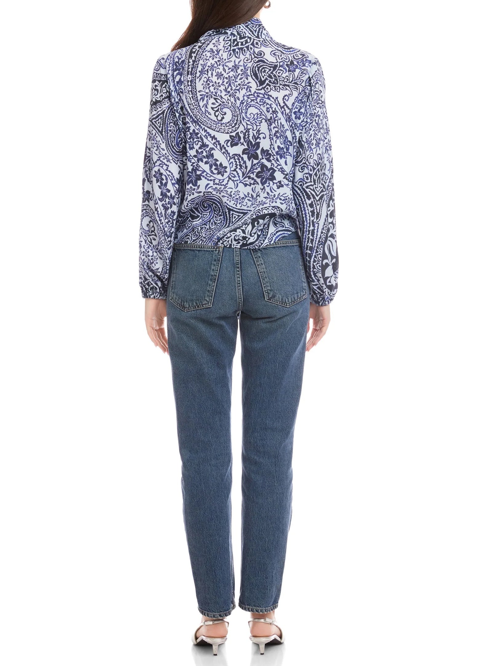 LIGHT & DARK BLUE PAISLEY PATCH CREPE PRINT SCARLET TIE-FRONT TOP