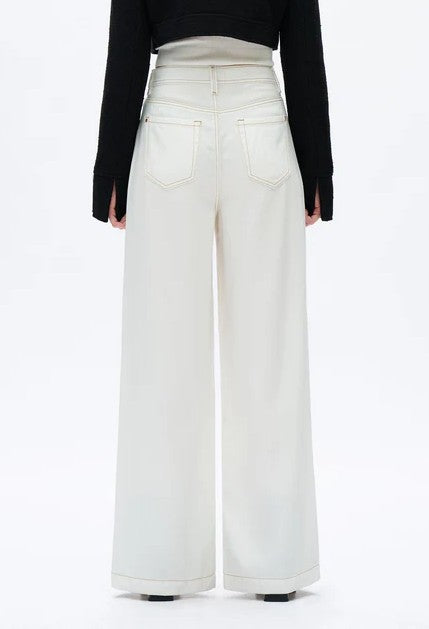 WHITE HIGH RISE CONTRAST STITCH PLEATED WIDE LEG JEANS