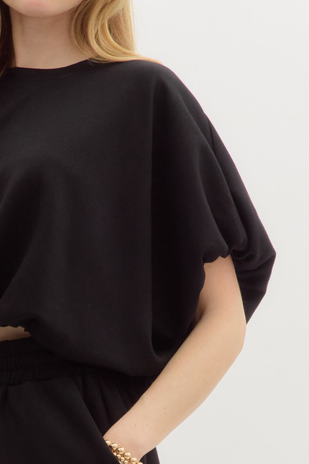 BLACK BUBBLE HEM PULLOVER SHORT SET