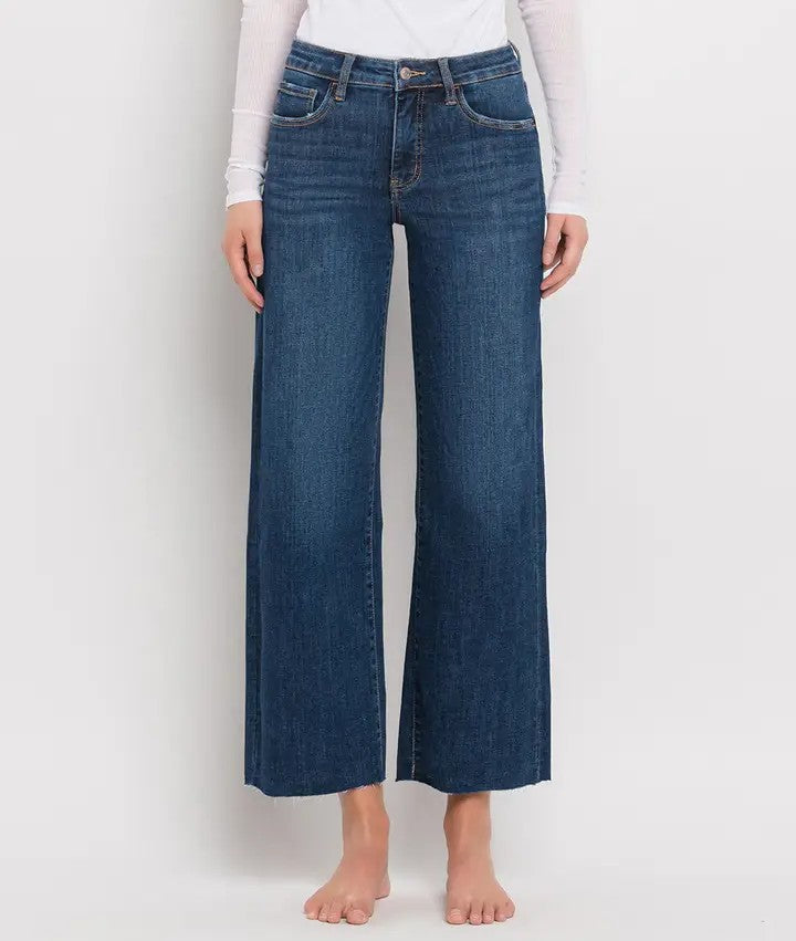 DARK WASH MID RISE TUMMY CONTROL CROPPED WIDE LEG FINDERS KEEPERS JEANS