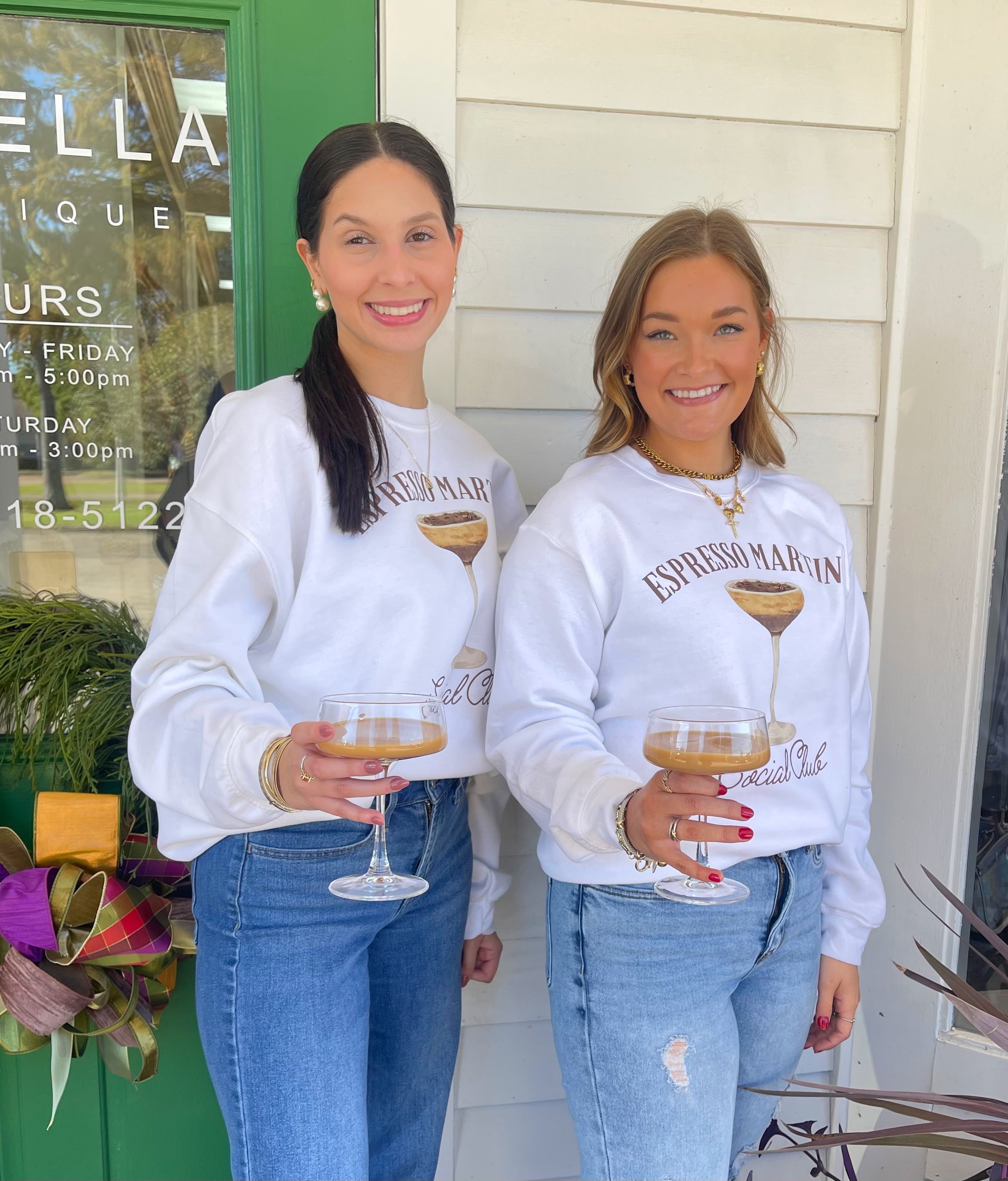 WHITE "ESPRESSO MARTINI SOCIAL CLUB" LONG SLEEVE SWEATSHIRT