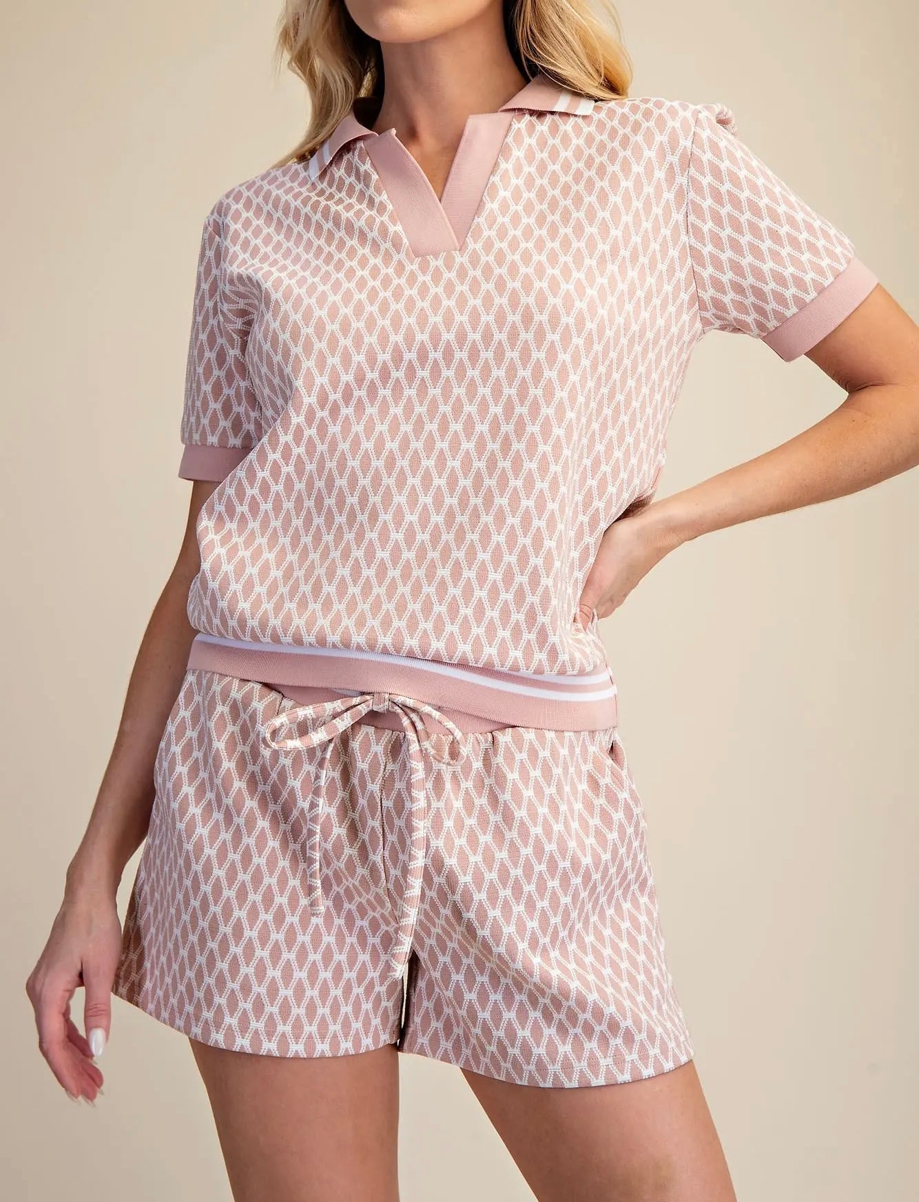 PINK GEOMETRIC TRELLIS PRINT COLLAR NECK SHORT SLEEVE POLO TOP
