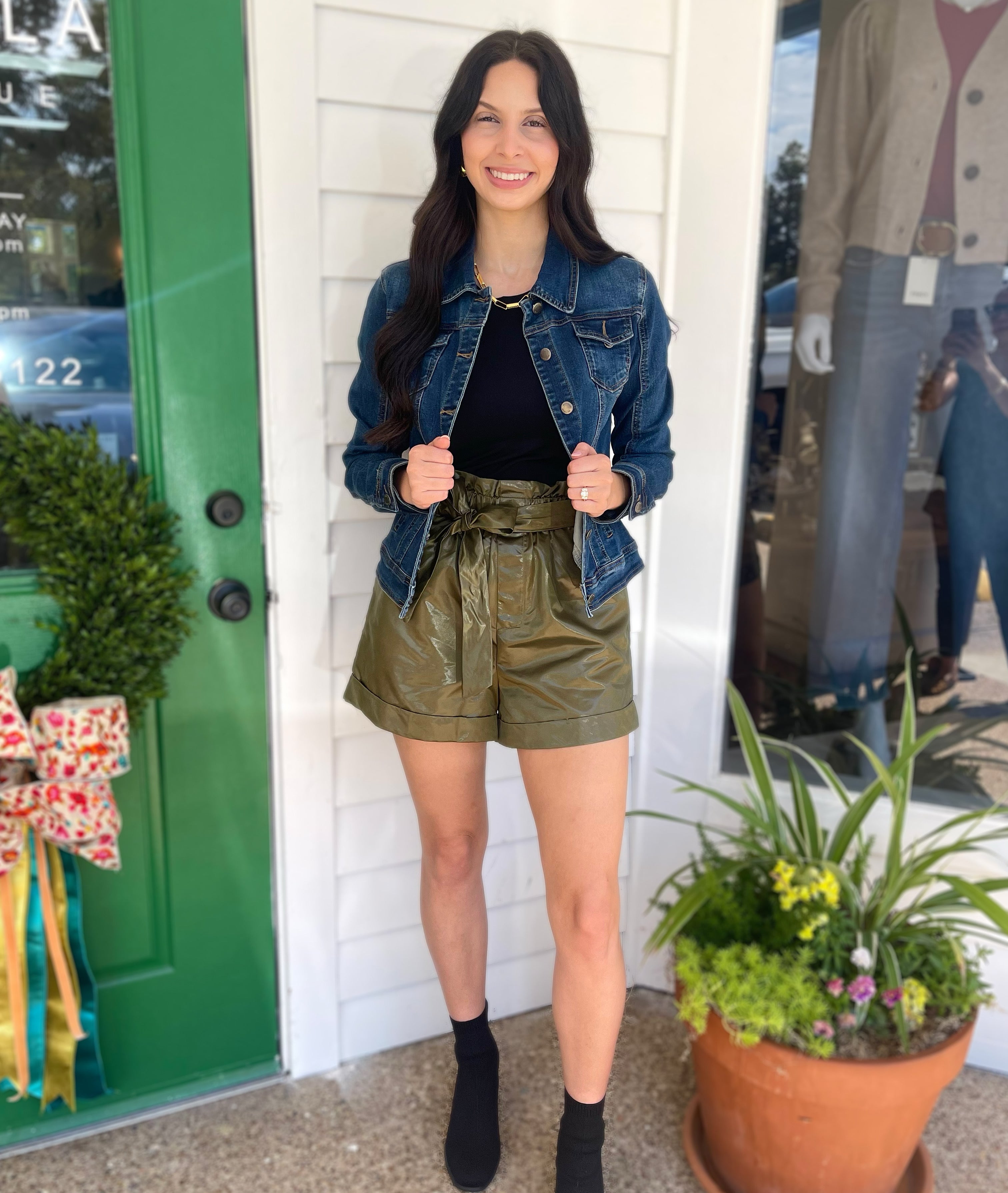 SHINY OLIVE HIGH WAISTED SELF TIE BELT SHORTS