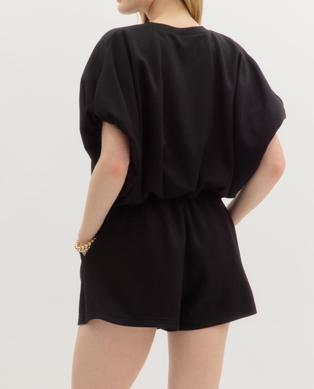 BLACK BUBBLE HEM PULLOVER SHORT SET