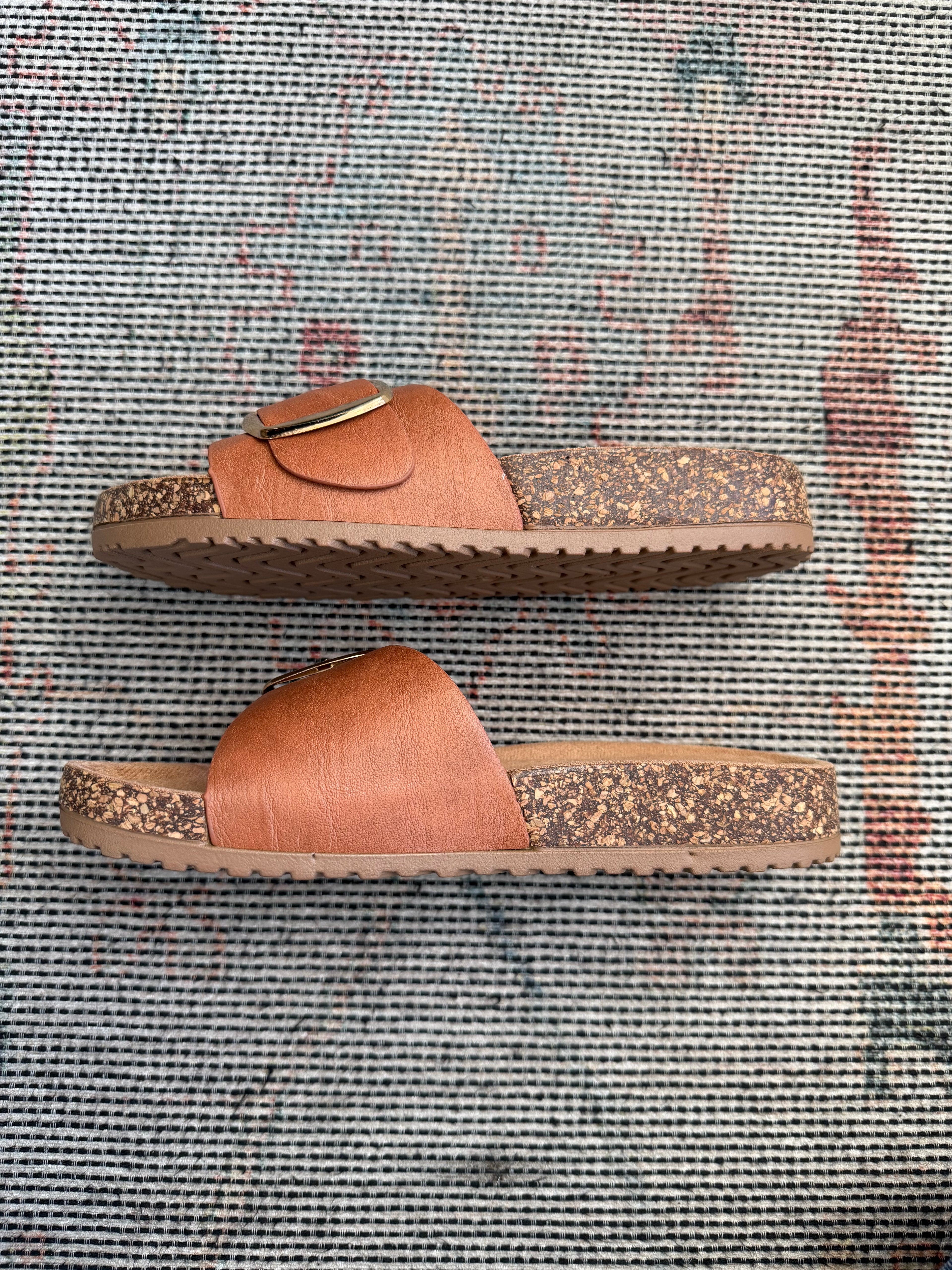 COGNAC WIDE FAUX LEATHER GOLD BUCKLE STRAP SLIP ON SANDAL