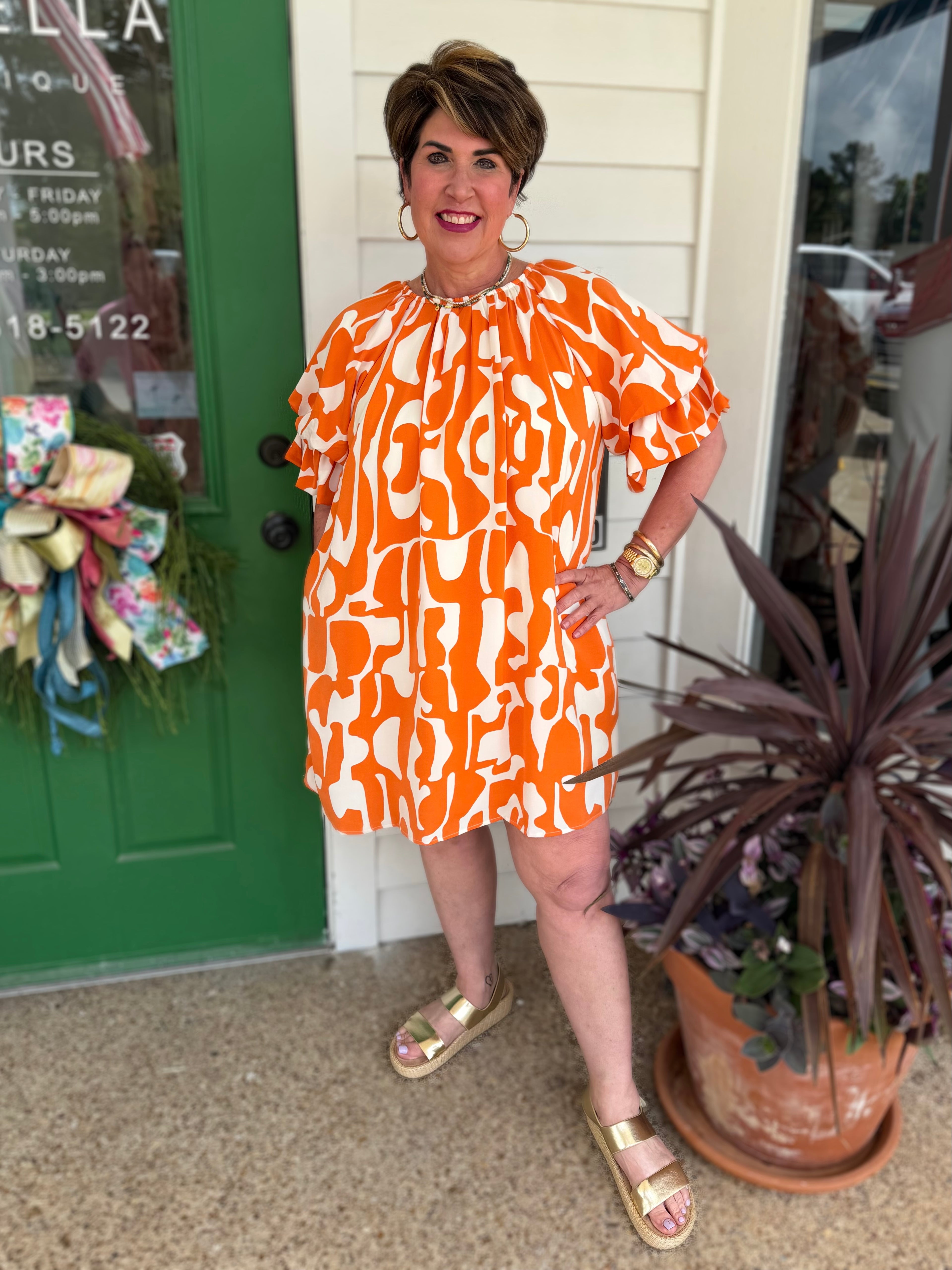 ORANGE GEOMETRIC GATHERED SLEEVE LOOSE FIT MINI DRESS