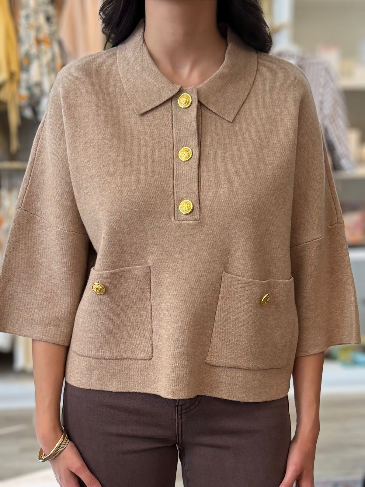HEATHER SAND COLLARED GOLD BUTTON FRONT KNIT POLO TOP