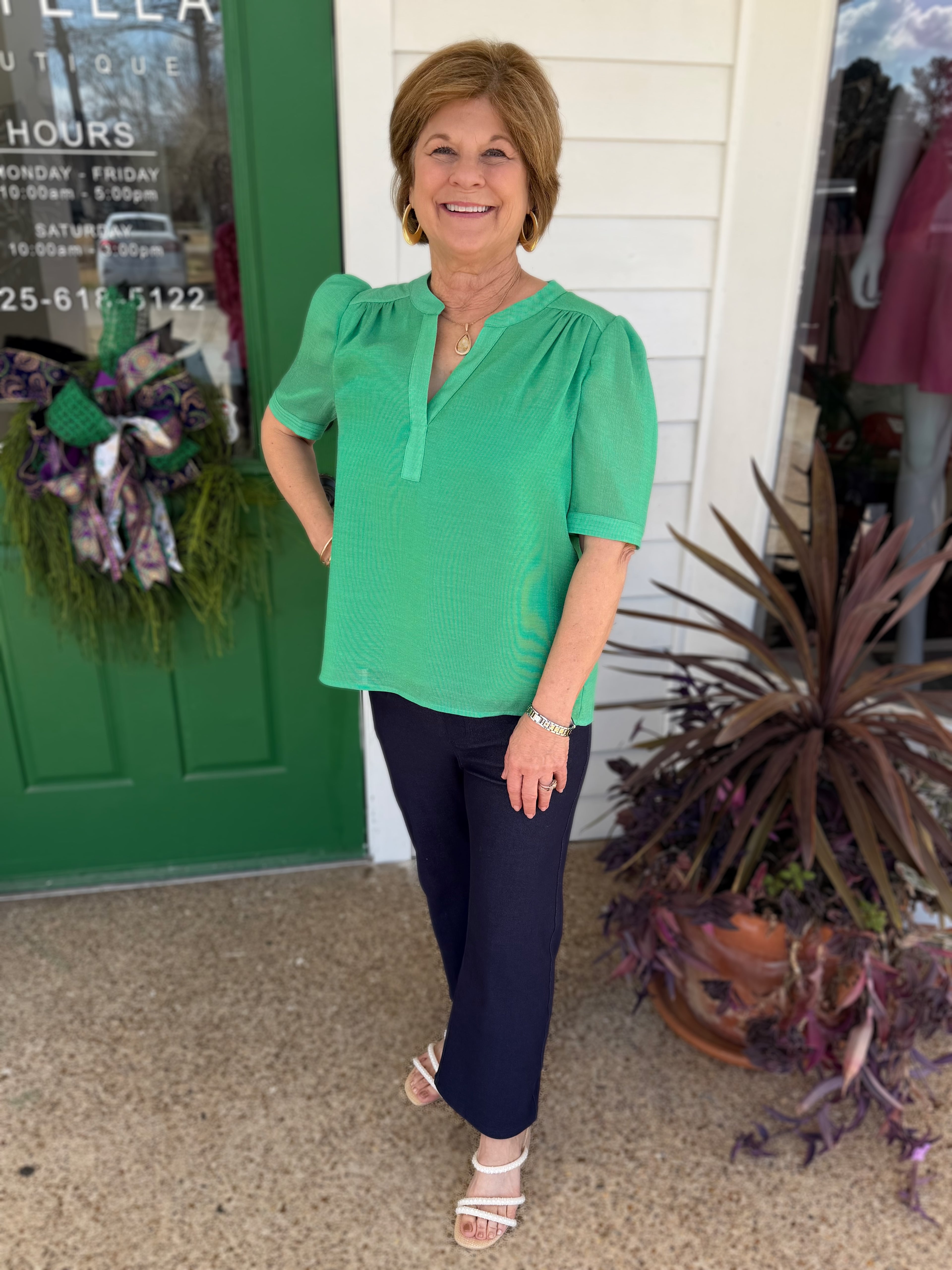 COOL ALOE METALLIC SHEEN GATHERED SHORT PUFF SLEEVE TOP