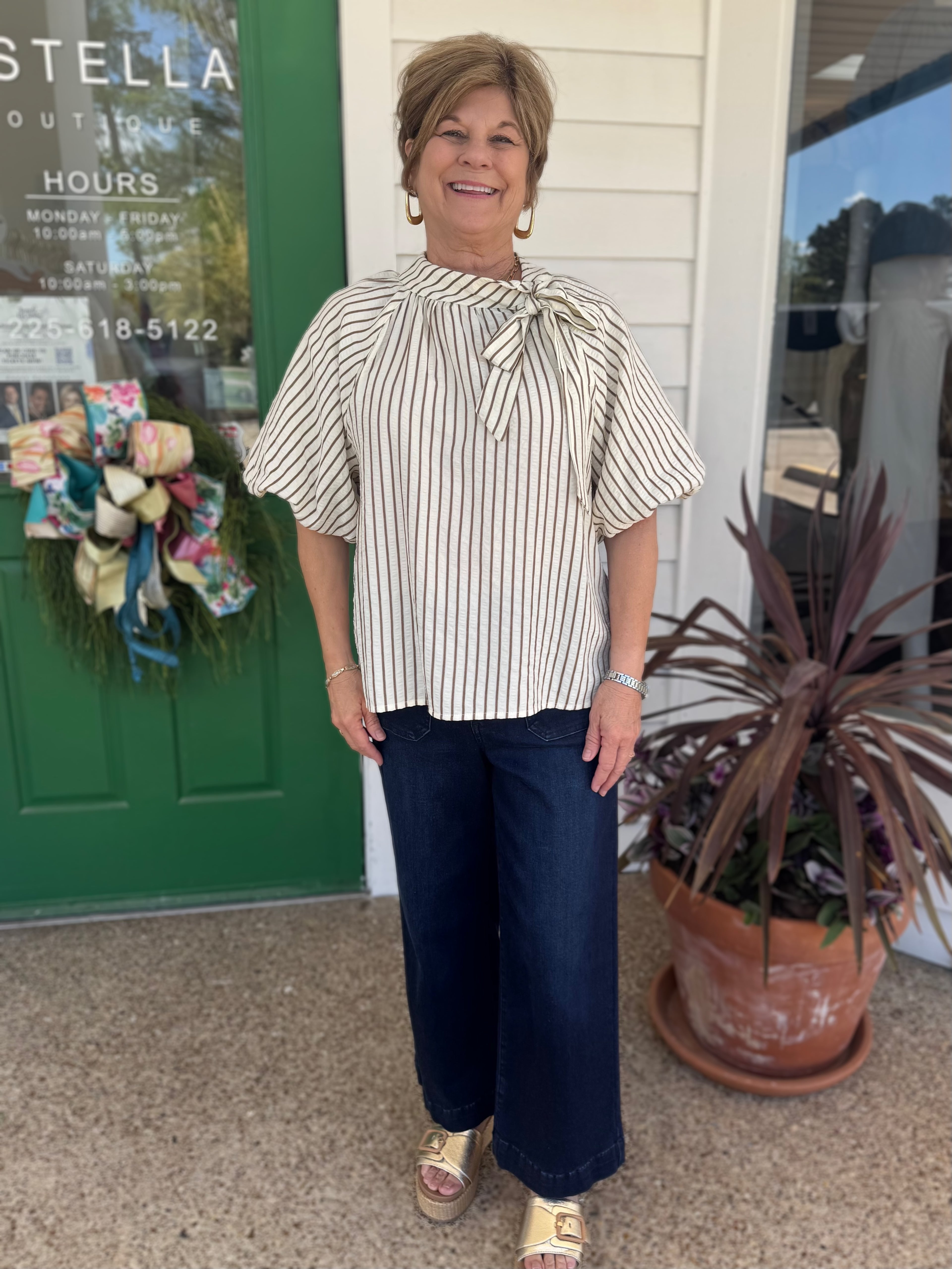 IVORY/BROWN STRIPE TIE KNOT PUFF SLEEVE TOP