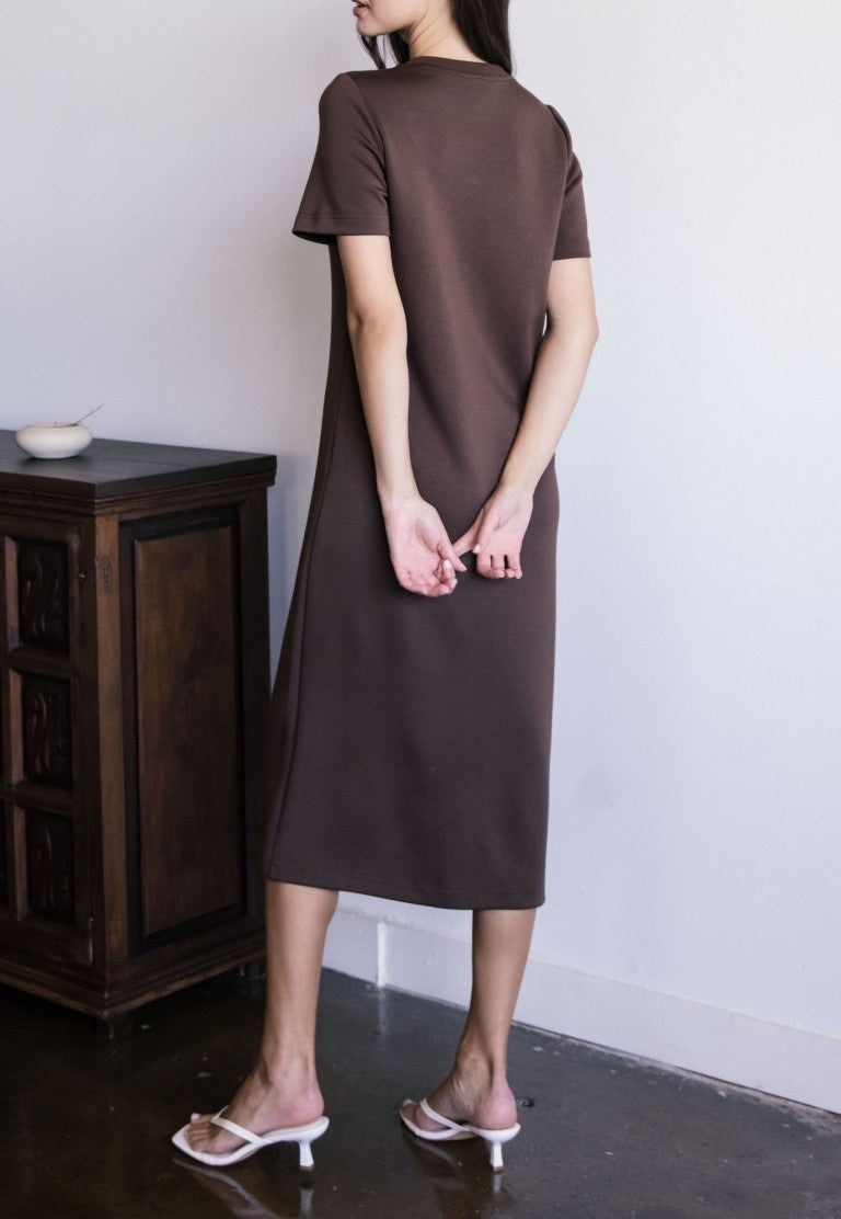 COCOA PCILL BUTTER MODAL SHORT SLEEVE CONTRAST RIB NECK MIDI DRESS
