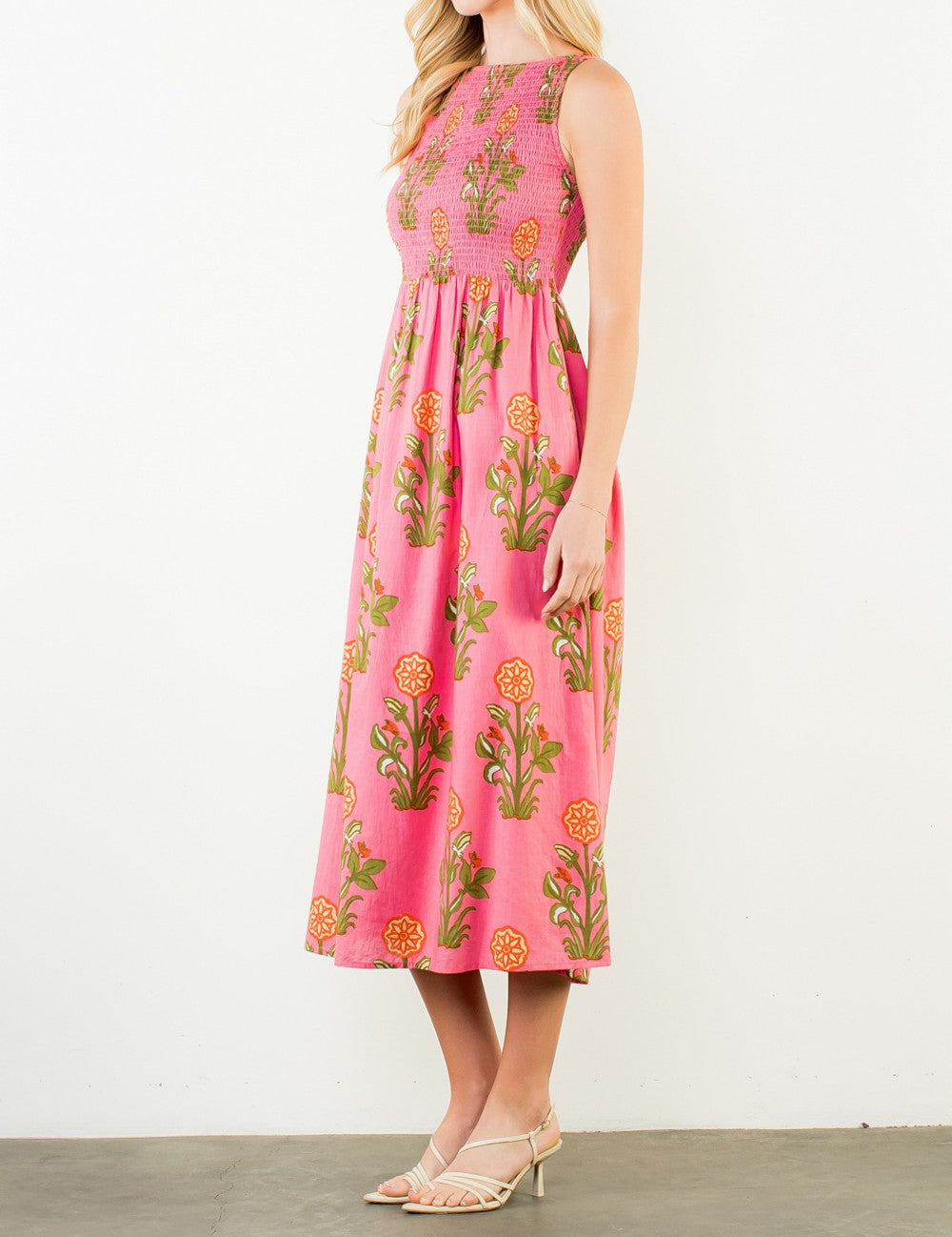 PINK FLORAL PRINT SMOCKED SLEEVELESS MIDI DRESS