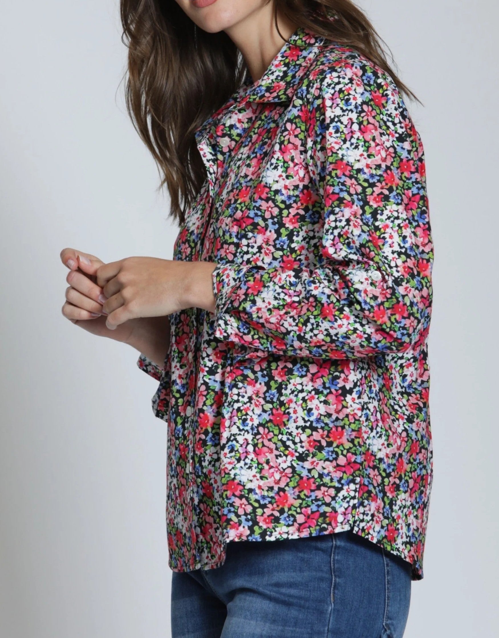 RED/BLUE MULTI TWLIGHT BLOOM PRINT CLASSIC BUTTON-UP LONG SLEEVE SHIRT