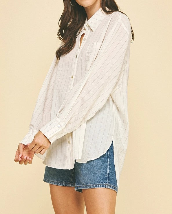 IVORY STRIPED HIGH-LOW BUTTON UP LONG SLEEVE TOP