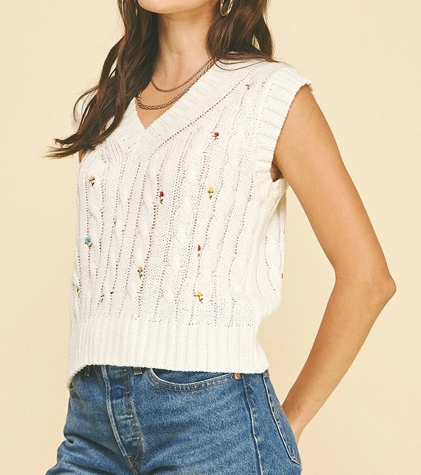 OFF WHITE FLORAL EMBROIDERED CABLE KNIT SLEEVELESS SWEATER