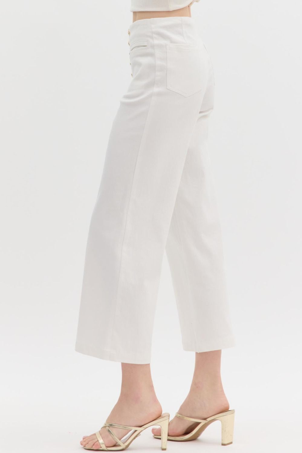 WHITE MID RISE CULOTTE PANT WITH EXPOSED BUTTONS