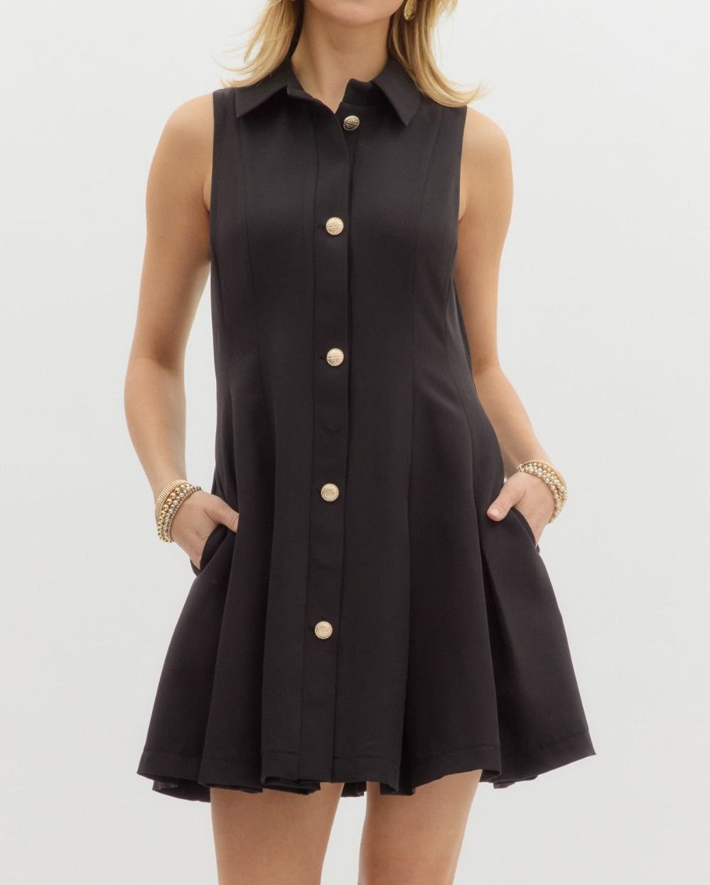 BLACK GOLD BUTTON ACCENT SLEEVELESS PLEATED MINI DRESS
