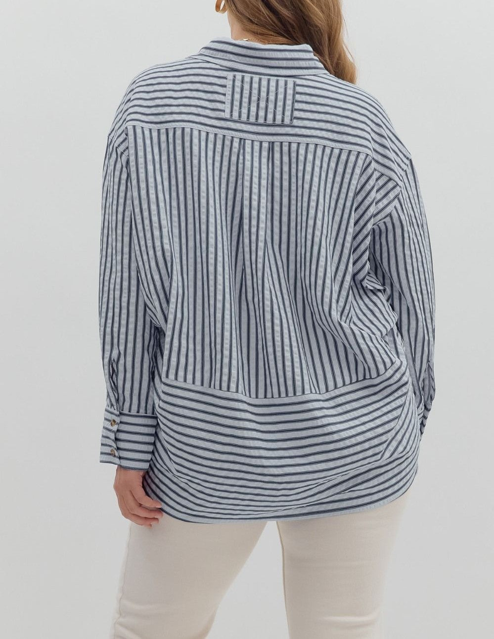 CHAMBRAY TEXTURED STRIPED PATTERN BUTTON UP LONG SLEEVE TOP