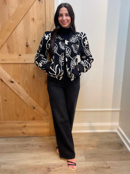 BLACK/WHITE EMBROIDERED FRONT BUTTON UP LONG SLEEVE PUFFER JACKET