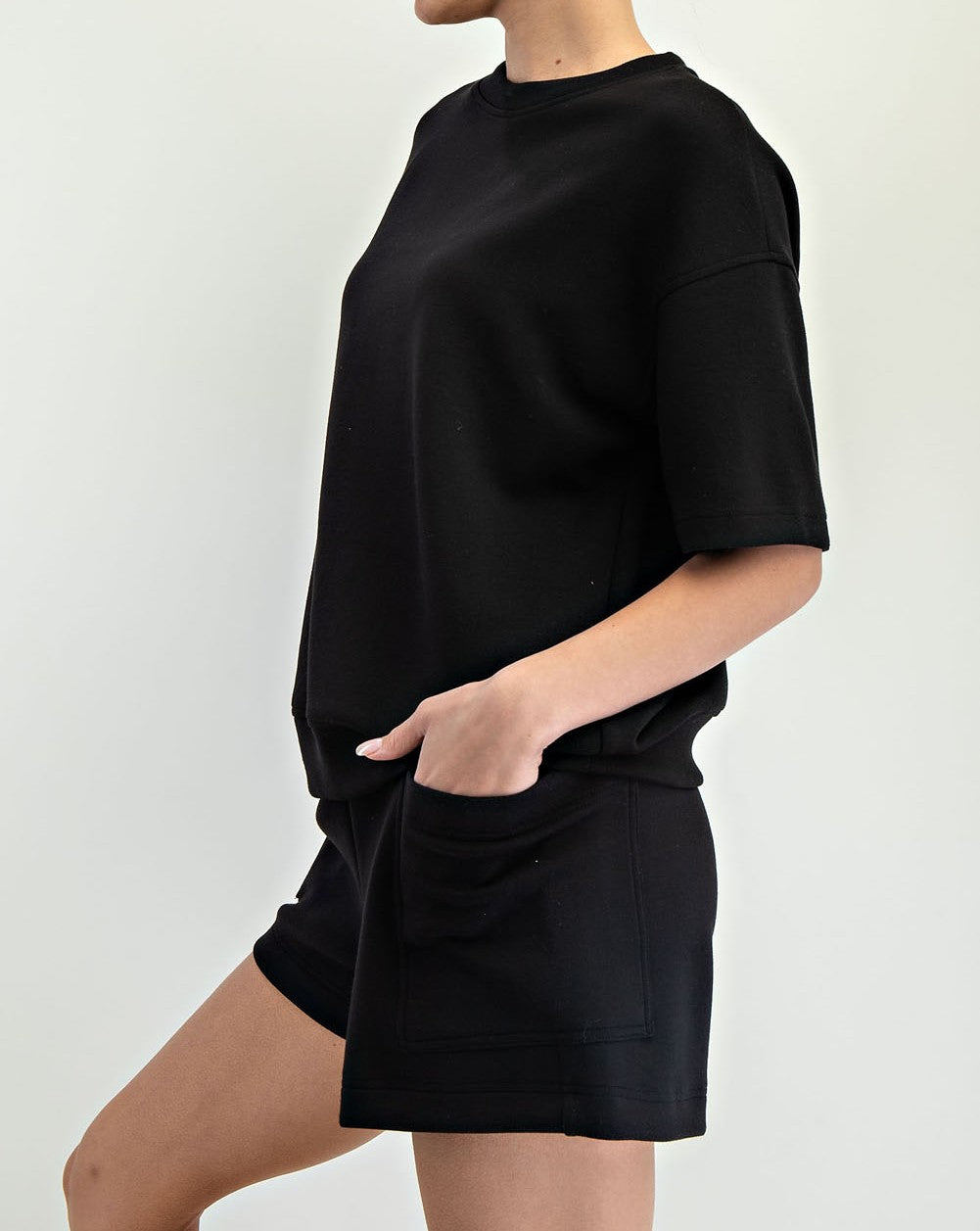BLACK MODAL SCUBA BASIC SHORT SLEEVE TOP