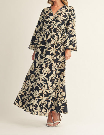 BLACK FLORAL PRINT WAIST TIE WRAP MAXI DRESS