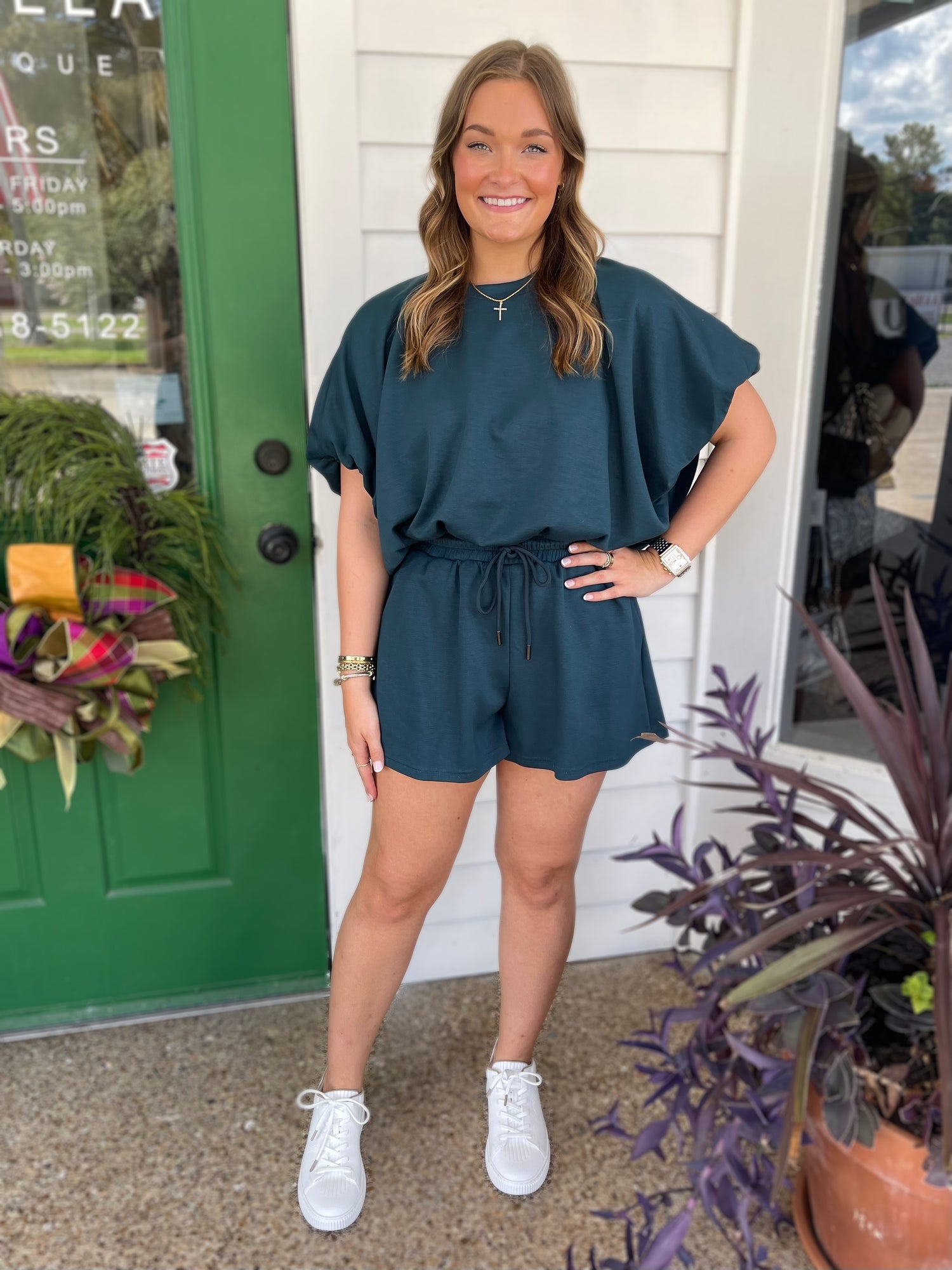 TEAL BUBBLE HEM PULLOVER SHORT SET