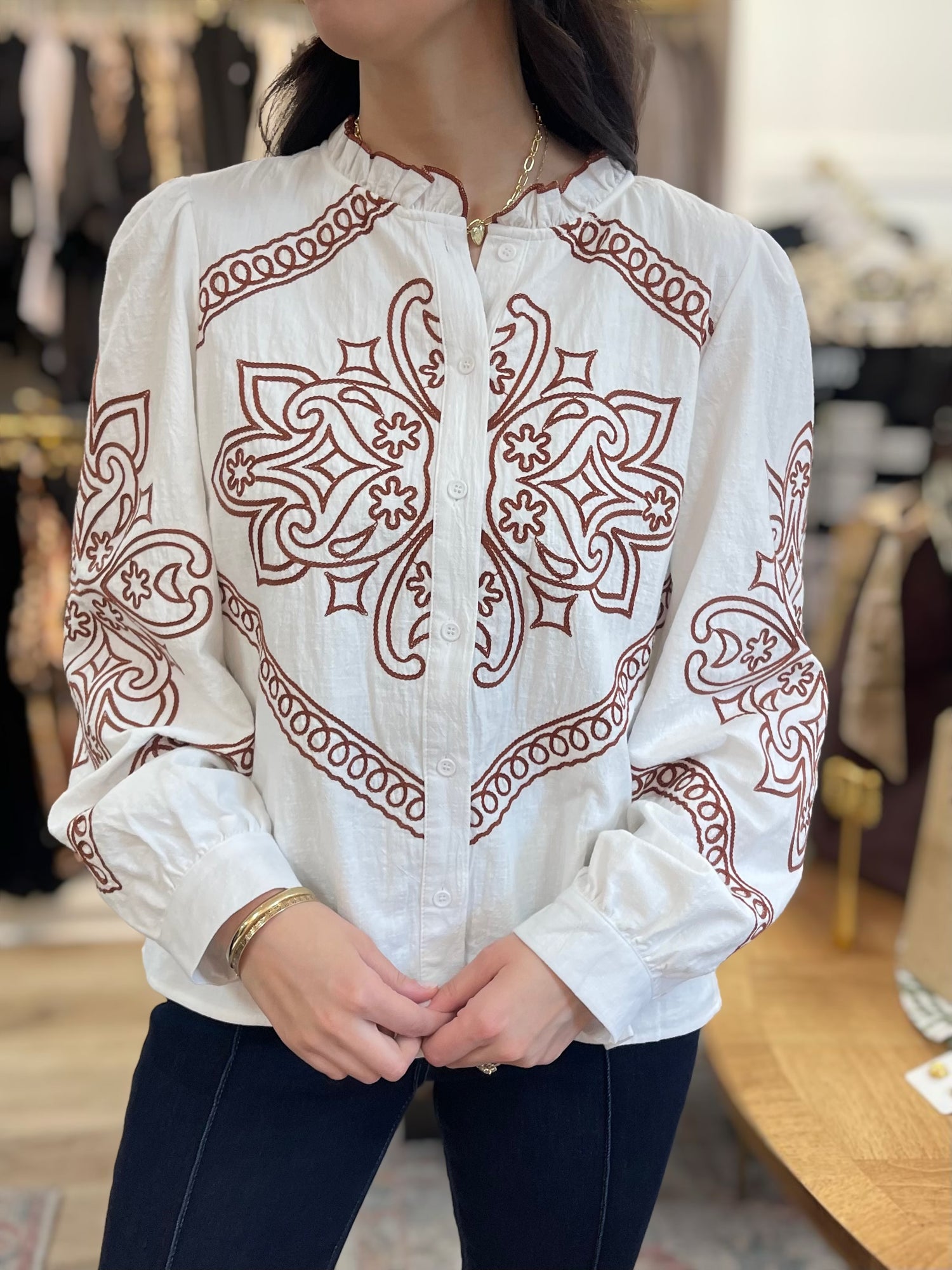 IVORY EMBROIDERED RUFFLED MOCK NECK BUTTON UP TOP