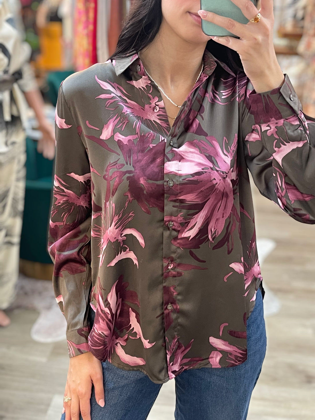 GRAY/PURPLE FLORAL PRINT LONG SLEEVE BUTTON UP TOP