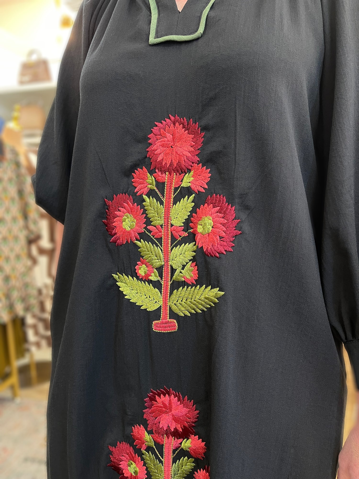 BLACK FLORAL EMBROIDERY CONTRAST TRIM LONG SLEEVE MAXI DRESS