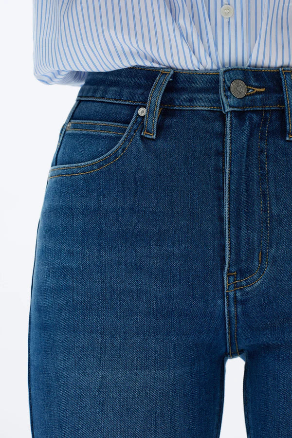 MEDIUM BLUE HIGH RISE STRAIGHT LEG JEANS