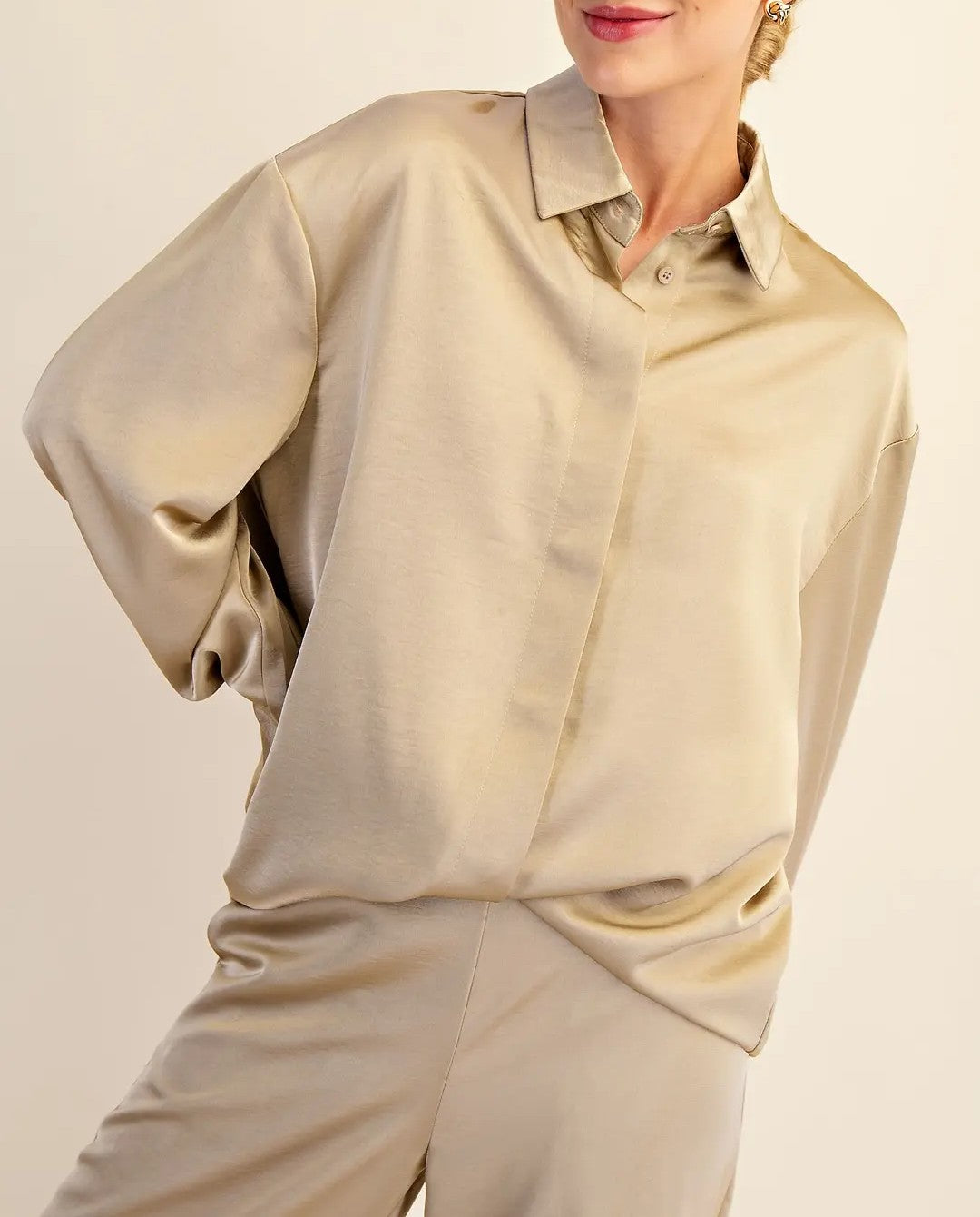 TAUPE LAPEL COLLAR SATIN LONG SLEEVE BUTTON UP TOP