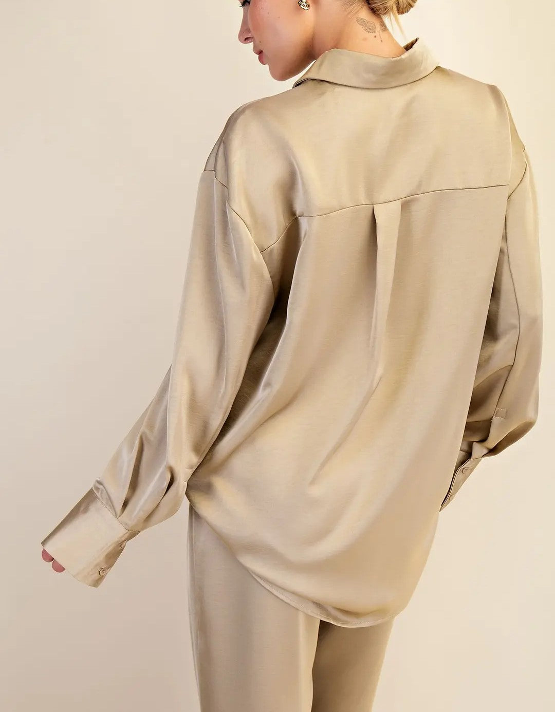 TAUPE LAPEL COLLAR SATIN LONG SLEEVE BUTTON UP TOP