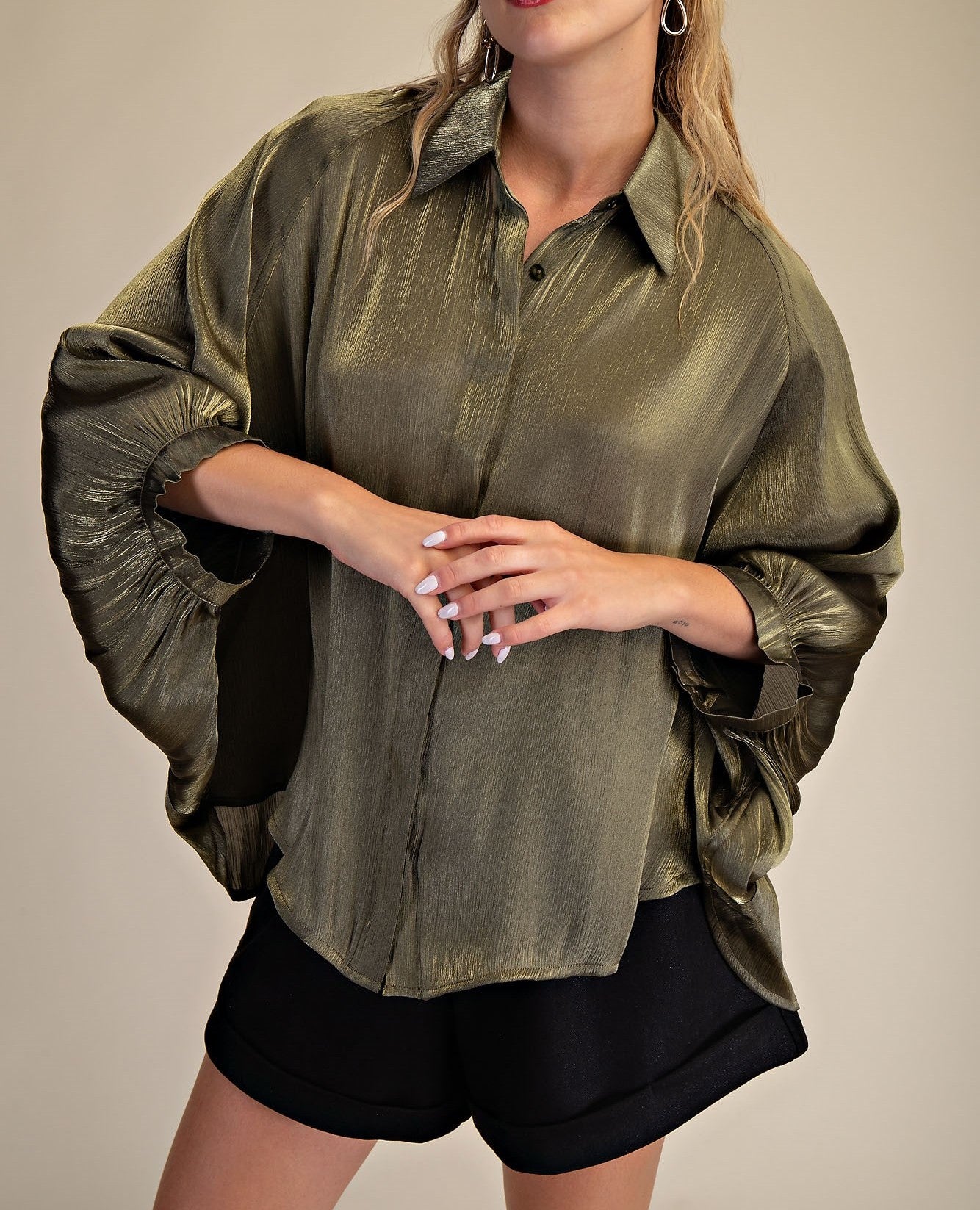 OLIVE BUTTON UP LONG FLOWY BATWING SLEEVE TOP