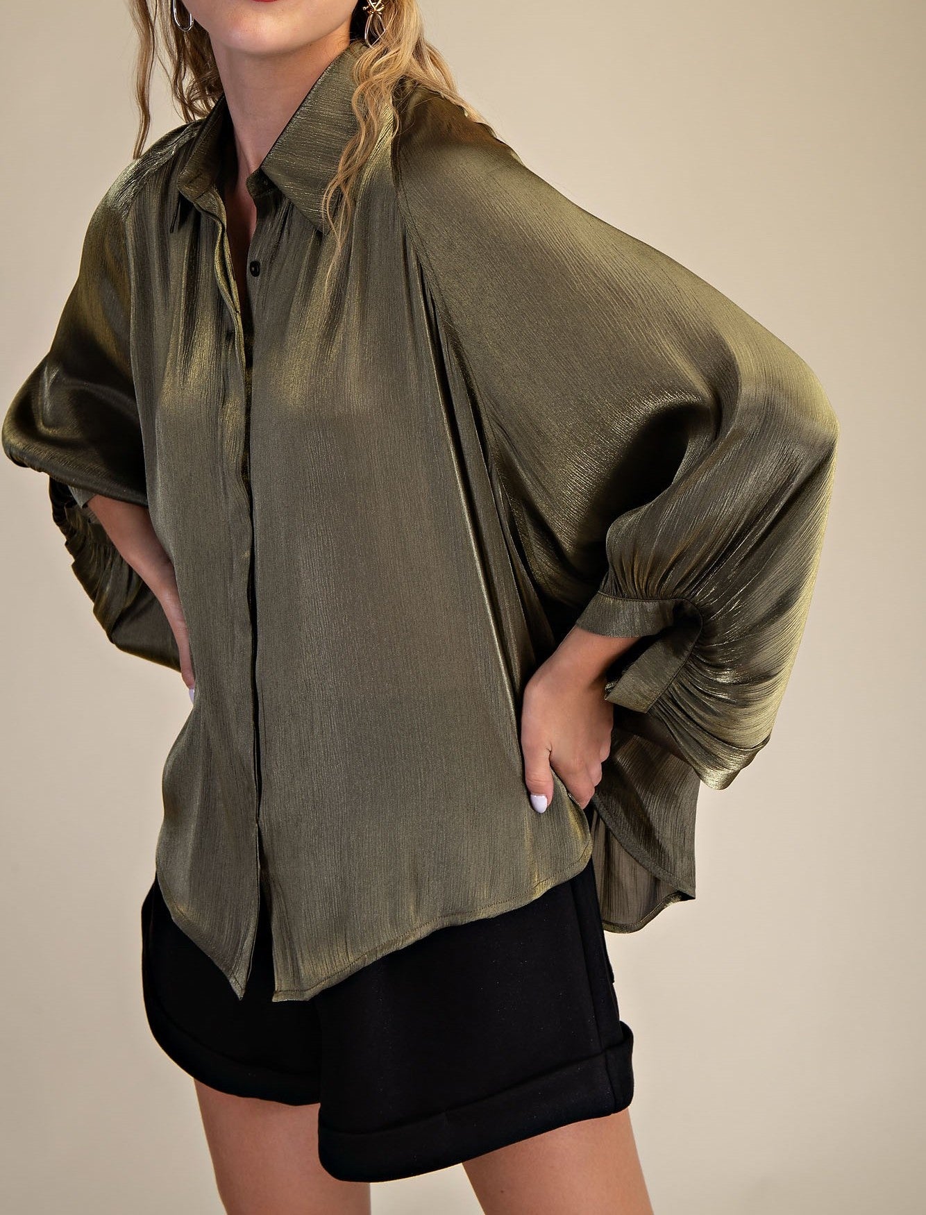 OLIVE BUTTON UP LONG FLOWY BATWING SLEEVE TOP